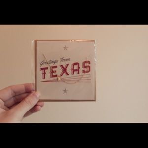 little gold texas necklace